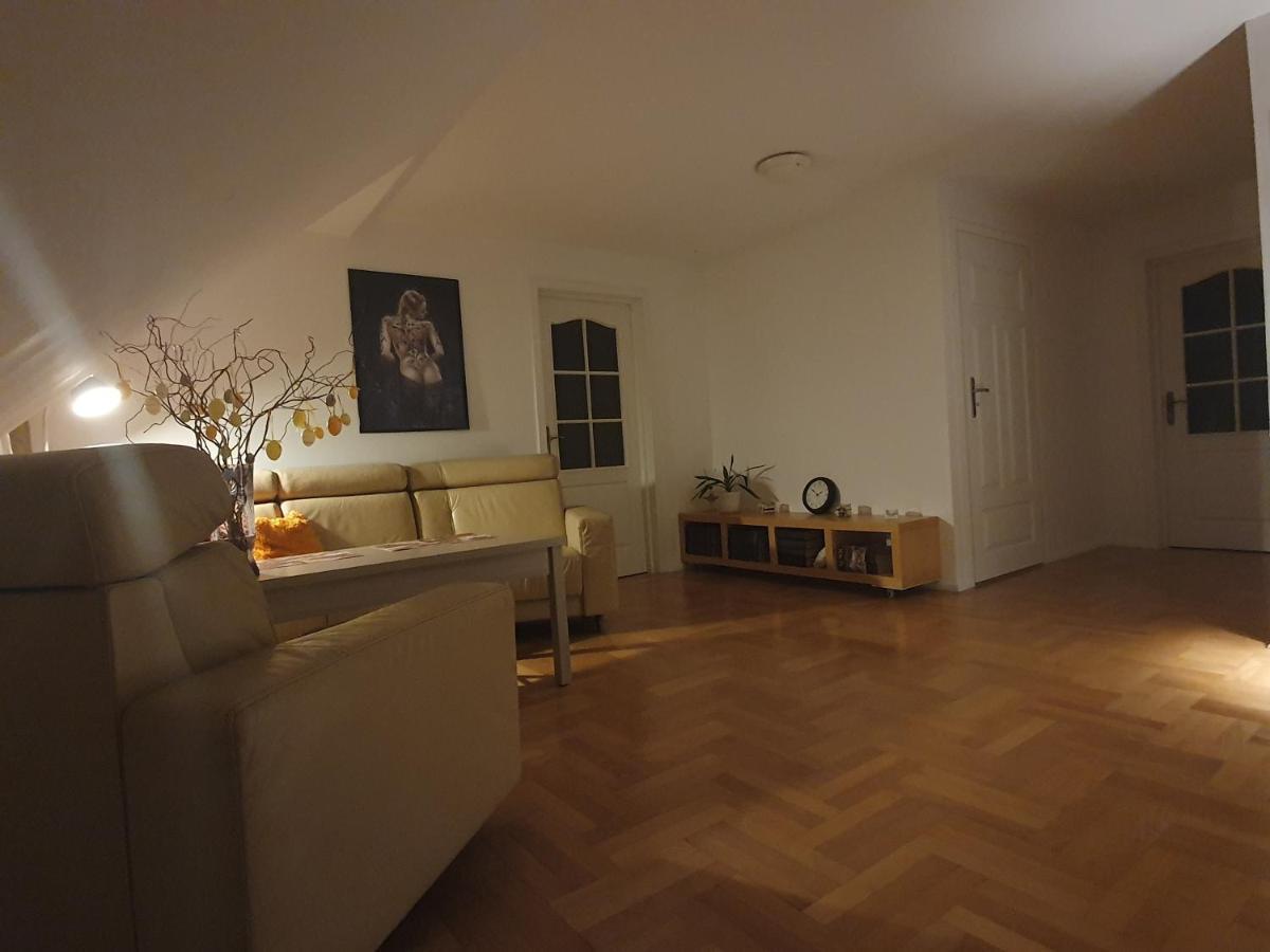 Mieszko Rooms Legionowo Bagian luar foto