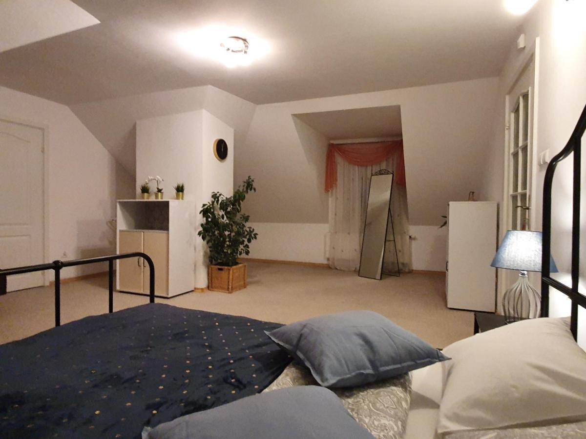 Mieszko Rooms Legionowo Bagian luar foto